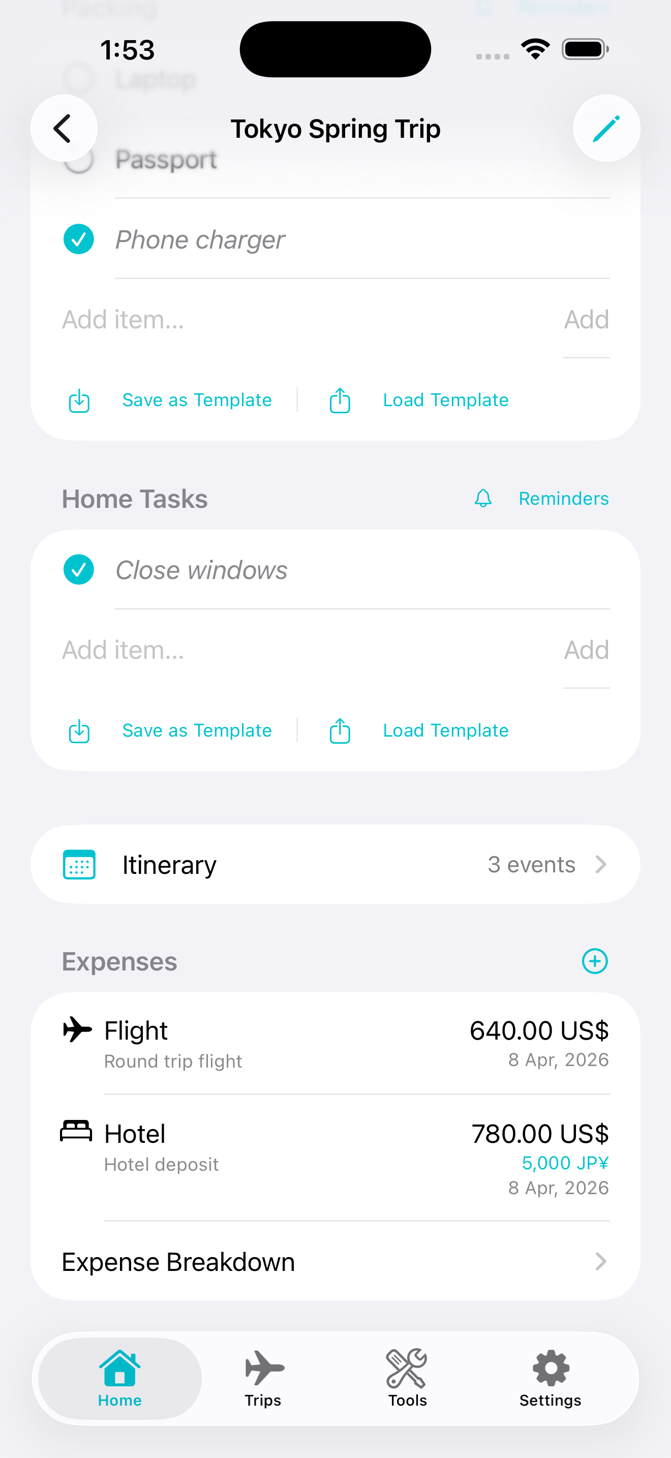 Travel Utility Pro expenses and checklist view